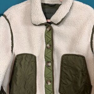 Anthropologie Blanc NYC Cloud Forest Sherpa Jacket With Quilted Pockets